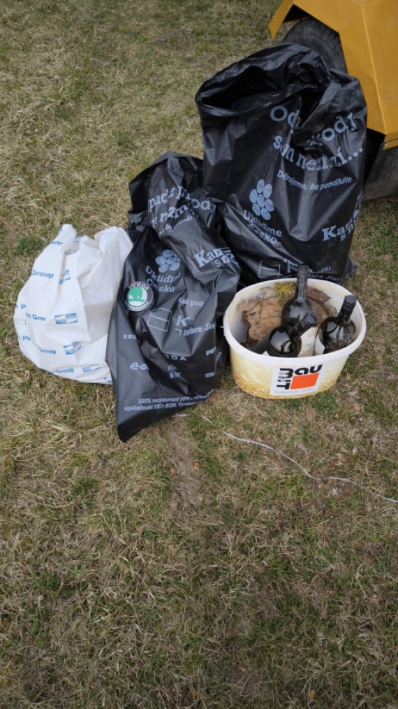 Ukliďme katastr obce Libníkovice